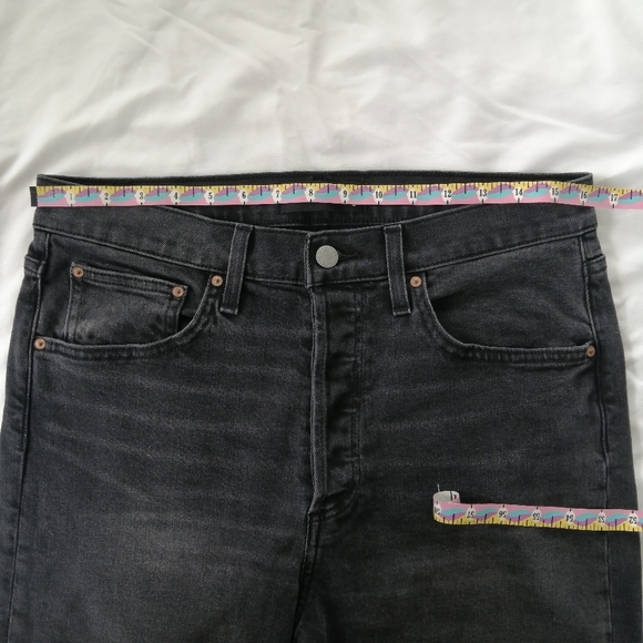 Aritzia Denim Forum The Arlo High Rise Straight Jeans in Black Licorice 31 - Picture 8 of 16